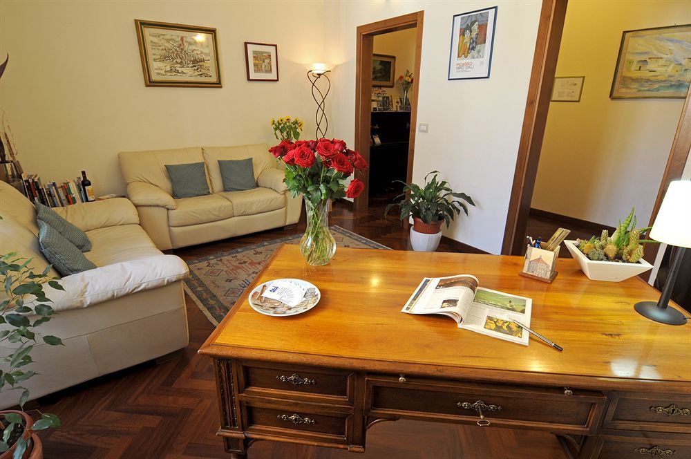 Aramis Deluxe Rooms Florença Exterior foto